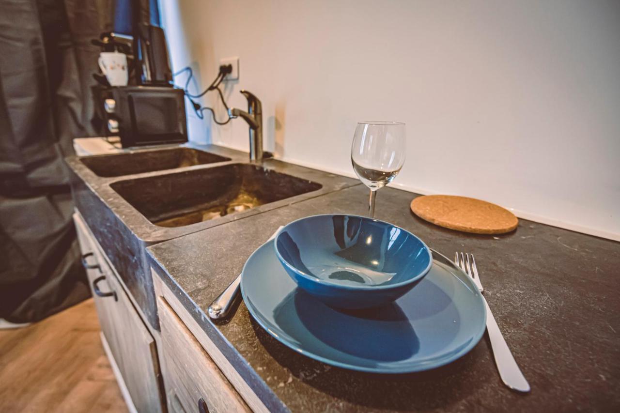 Georgie-Tbilissi Appartement Climatise Reims Kültér fotó